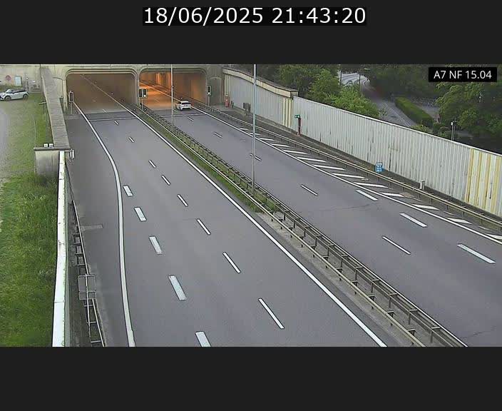<h2>Caméra trafic Luxembourg - A7, Tunnel Mersch, entrée sud, direction Ettelbruck</h2>