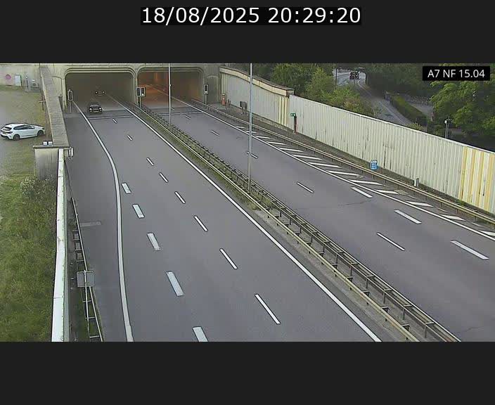 <h2>Caméra trafic Luxembourg - A7, Tunnel Mersch, entrée sud, direction Ettelbruck</h2>