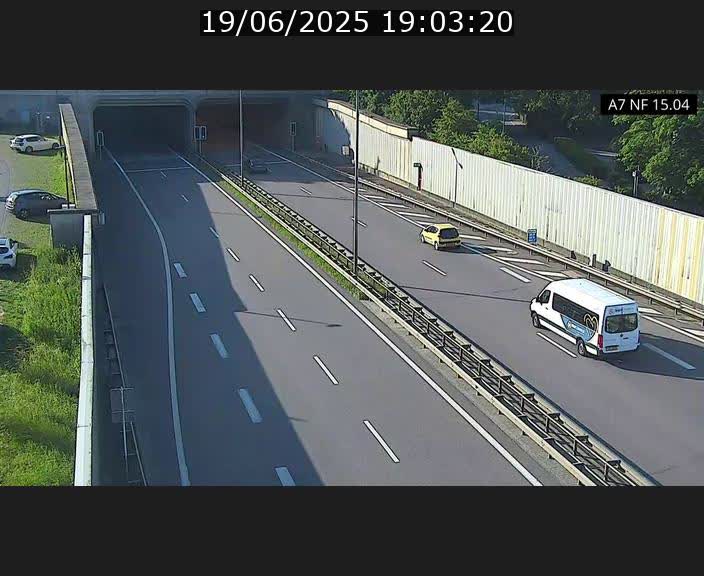 <h2>Caméra trafic Luxembourg - A7, Tunnel Mersch, entrée sud, direction Ettelbruck</h2>