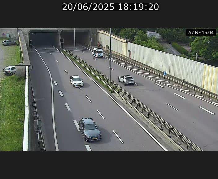 <h2>Caméra trafic Luxembourg - A7, Tunnel Mersch, entrée sud, direction Ettelbruck</h2>
