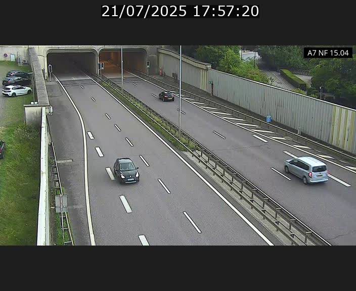 <h2>Caméra trafic Luxembourg - A7, Tunnel Mersch, entrée sud, direction Ettelbruck</h2>