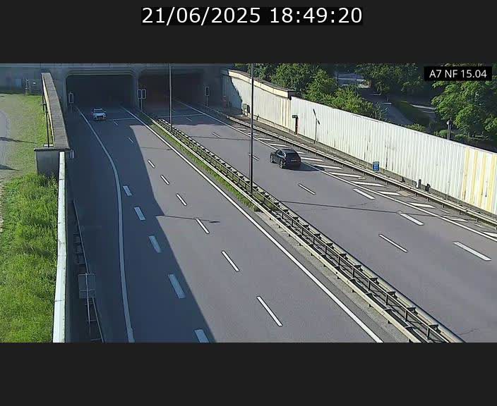 <h2>Caméra trafic Luxembourg - A7, Tunnel Mersch, entrée sud, direction Ettelbruck</h2>