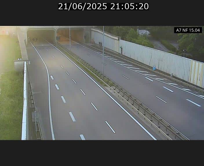 <h2>Caméra trafic Luxembourg - A7, Tunnel Mersch, entrée sud, direction Ettelbruck</h2>