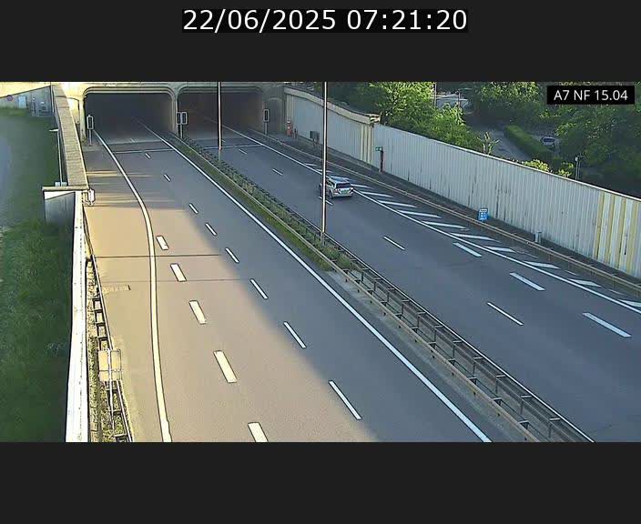 <h2>Caméra trafic Luxembourg - A7, Tunnel Mersch, entrée sud, direction Ettelbruck</h2>