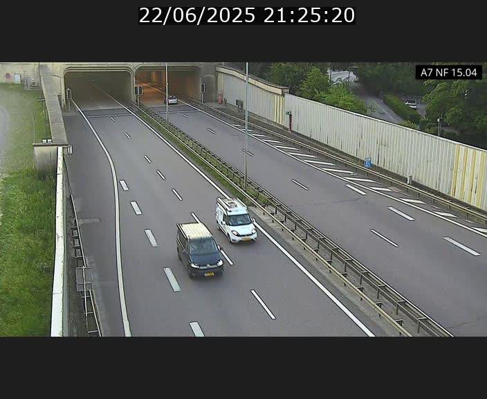 <h2>Caméra trafic Luxembourg - A7, Tunnel Mersch, entrée sud, direction Ettelbruck</h2>