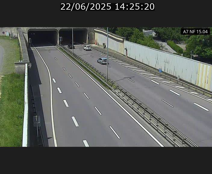 <h2>Caméra trafic Luxembourg - A7, Tunnel Mersch, entrée sud, direction Ettelbruck</h2>