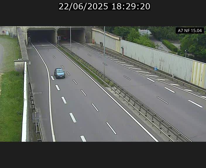 <h2>Caméra trafic Luxembourg - A7, Tunnel Mersch, entrée sud, direction Ettelbruck</h2>