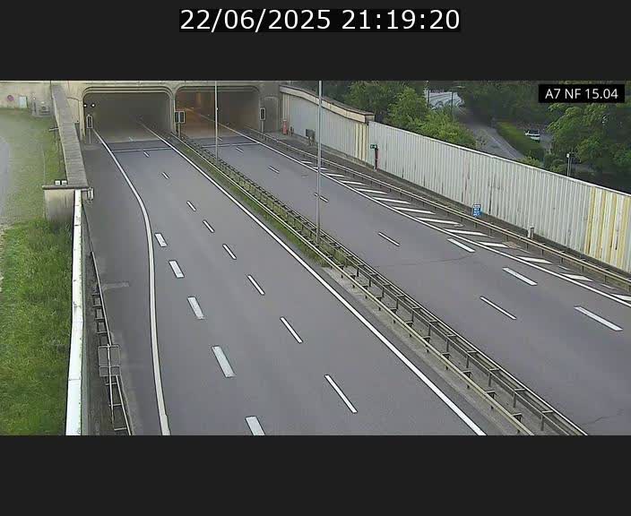 <h2>Caméra trafic Luxembourg - A7, Tunnel Mersch, entrée sud, direction Ettelbruck</h2>