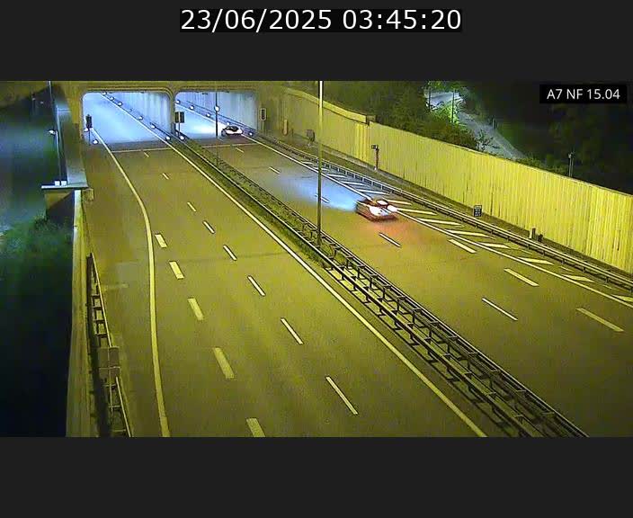 <h2>Caméra trafic Luxembourg - A7, Tunnel Mersch, entrée sud, direction Ettelbruck</h2>
