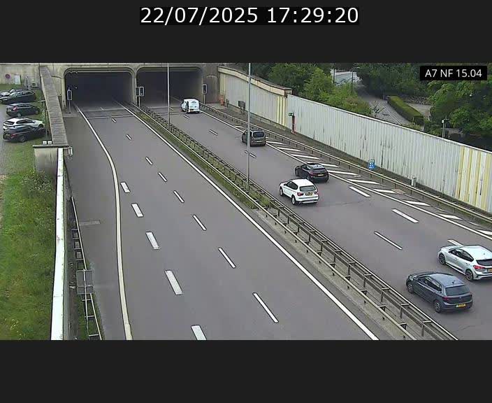 <h2>Caméra trafic Luxembourg - A7, Tunnel Mersch, entrée sud, direction Ettelbruck</h2>