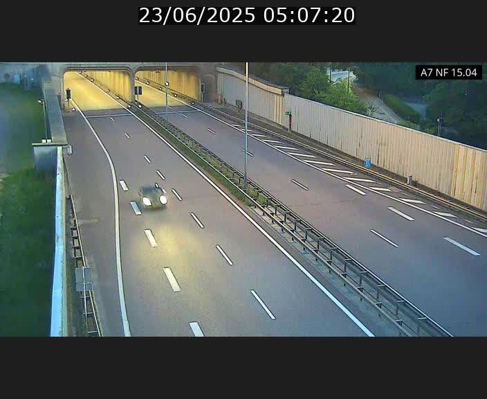 <h2>Caméra trafic Luxembourg - A7, Tunnel Mersch, entrée sud, direction Ettelbruck</h2>