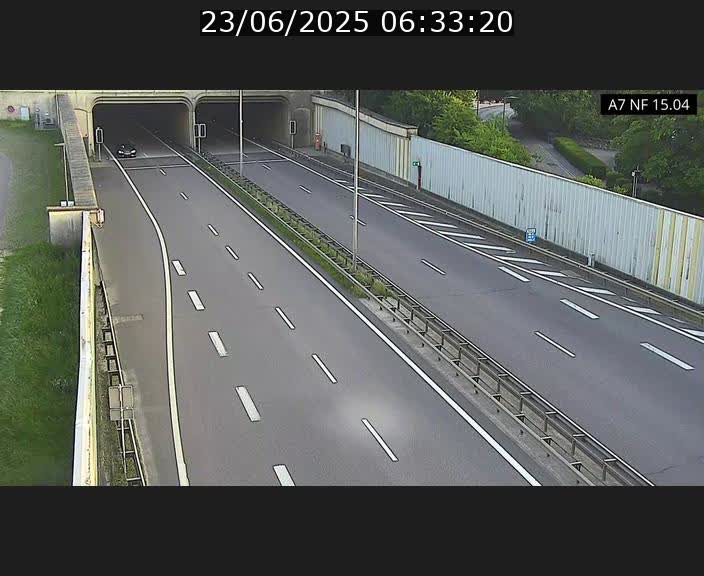 <h2>Caméra trafic Luxembourg - A7, Tunnel Mersch, entrée sud, direction Ettelbruck</h2>
