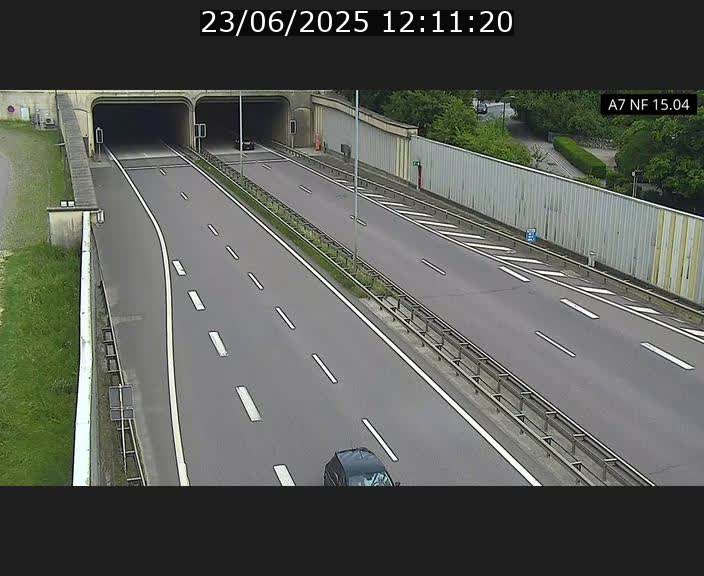 <h2>Caméra trafic Luxembourg - A7, Tunnel Mersch, entrée sud, direction Ettelbruck</h2>