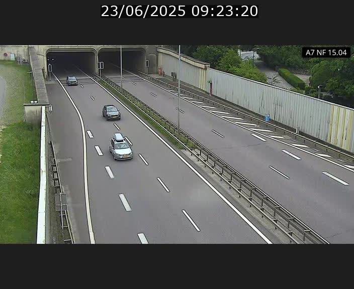 <h2>Caméra trafic Luxembourg - A7, Tunnel Mersch, entrée sud, direction Ettelbruck</h2>