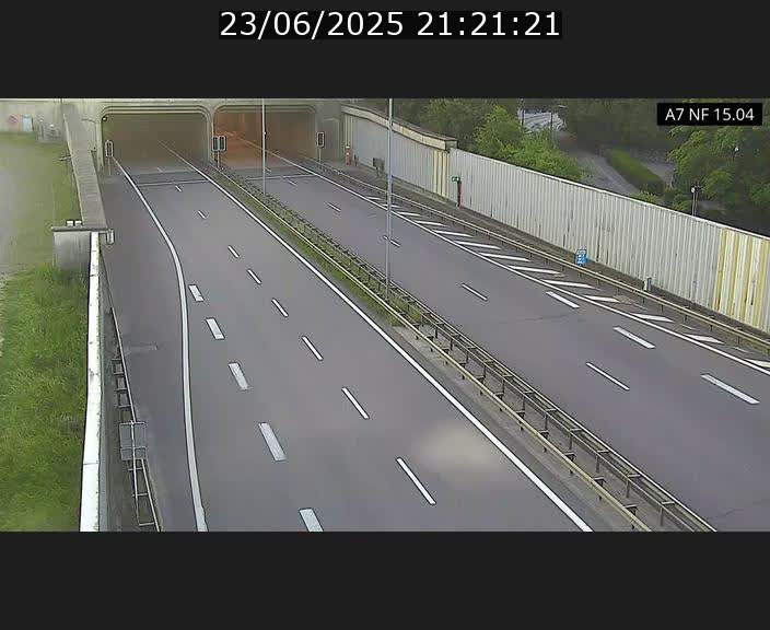 <h2>Caméra trafic Luxembourg - A7, Tunnel Mersch, entrée sud, direction Ettelbruck</h2>