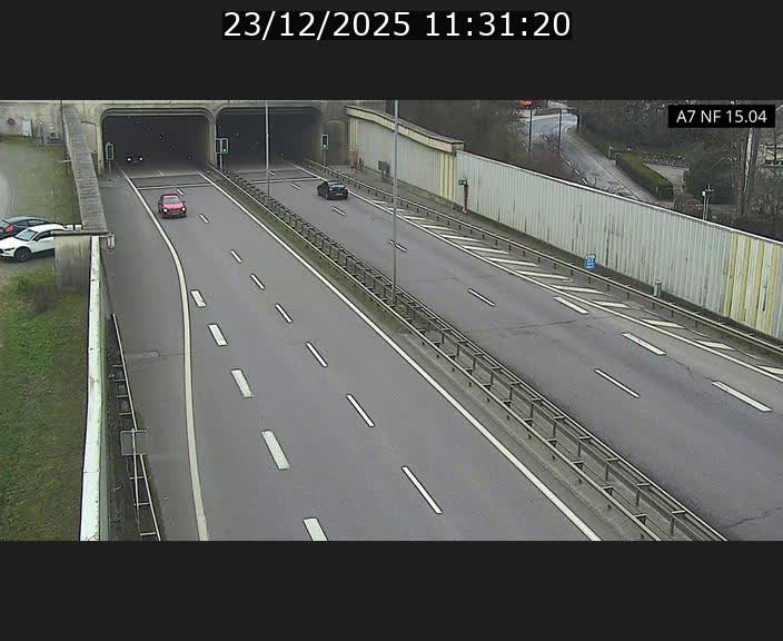 <h2>Caméra trafic Luxembourg - A7, Tunnel Mersch, entrée sud, direction Ettelbruck</h2>