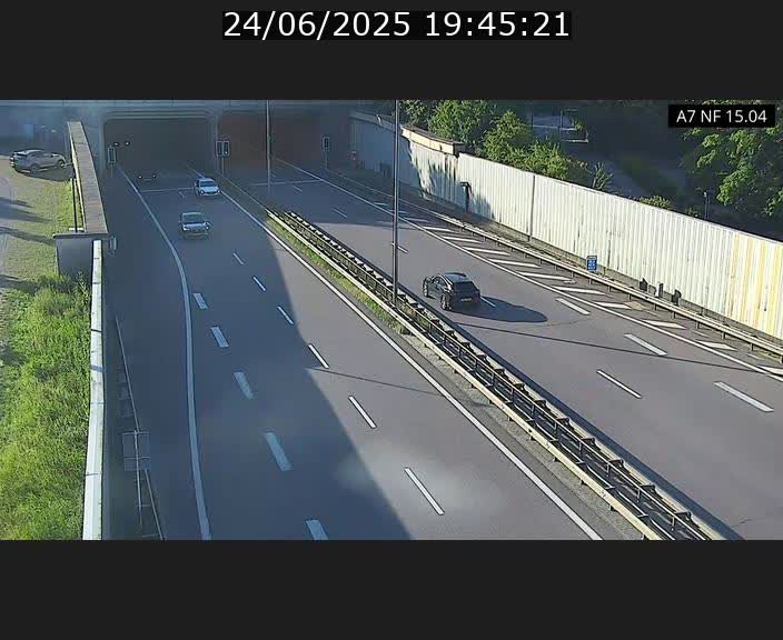 <h2>Caméra trafic Luxembourg - A7, Tunnel Mersch, entrée sud, direction Ettelbruck</h2>