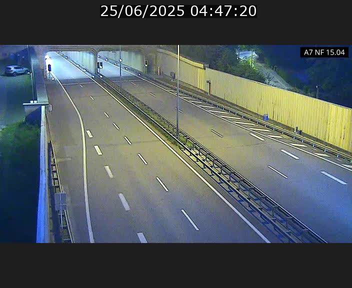 <h2>Caméra trafic Luxembourg - A7, Tunnel Mersch, entrée sud, direction Ettelbruck</h2>
