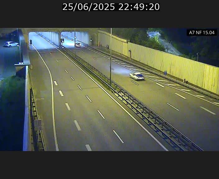 <h2>Caméra trafic Luxembourg - A7, Tunnel Mersch, entrée sud, direction Ettelbruck</h2>