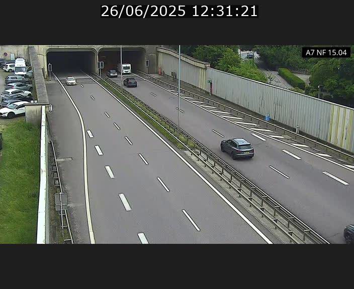 <h2>Caméra trafic Luxembourg - A7, Tunnel Mersch, entrée sud, direction Ettelbruck</h2>