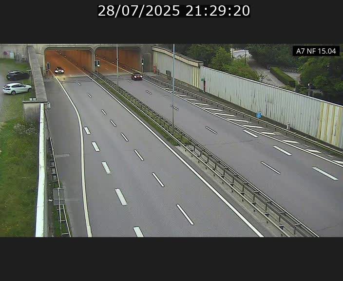 <h2>Caméra trafic Luxembourg - A7, Tunnel Mersch, entrée sud, direction Ettelbruck</h2>