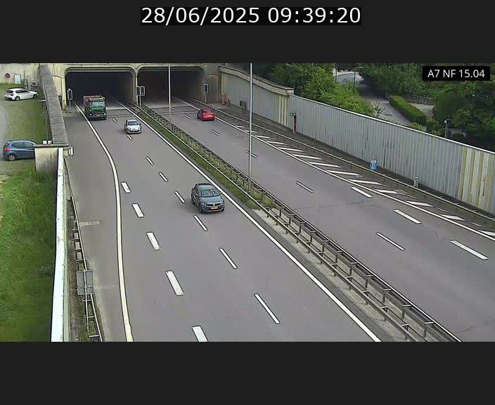 <h2>Caméra trafic Luxembourg - A7, Tunnel Mersch, entrée sud, direction Ettelbruck</h2>