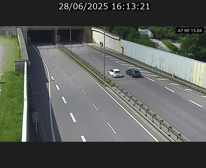 <h2>Caméra trafic Luxembourg - A7, Tunnel Mersch, entrée sud, direction Ettelbruck</h2>