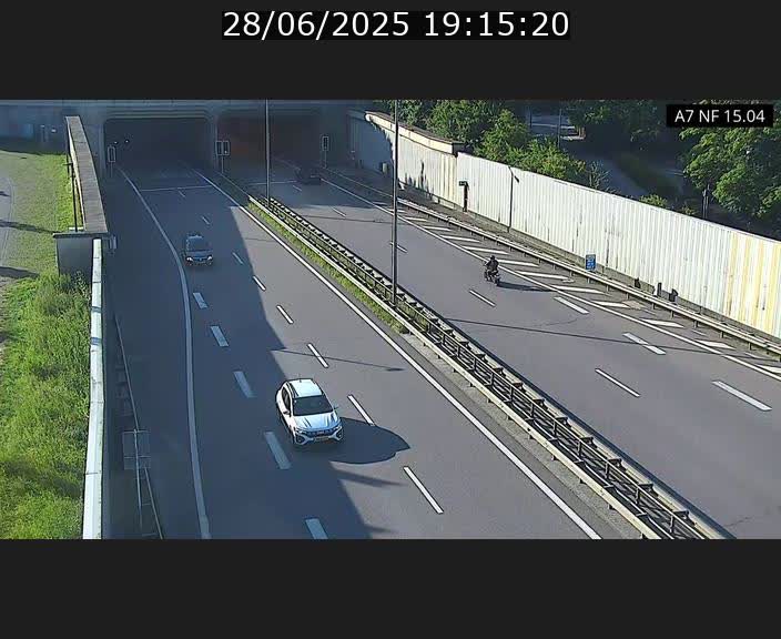 <h2>Caméra trafic Luxembourg - A7, Tunnel Mersch, entrée sud, direction Ettelbruck</h2>