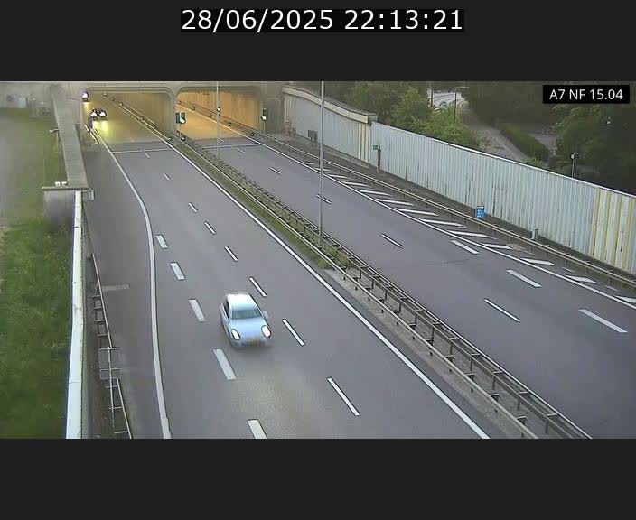 <h2>Caméra trafic Luxembourg - A7, Tunnel Mersch, entrée sud, direction Ettelbruck</h2>