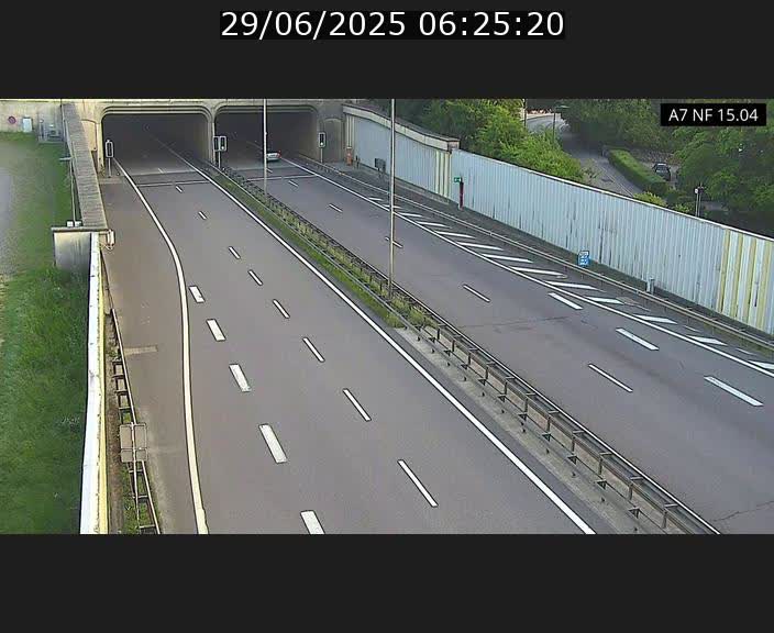 <h2>Caméra trafic Luxembourg - A7, Tunnel Mersch, entrée sud, direction Ettelbruck</h2>