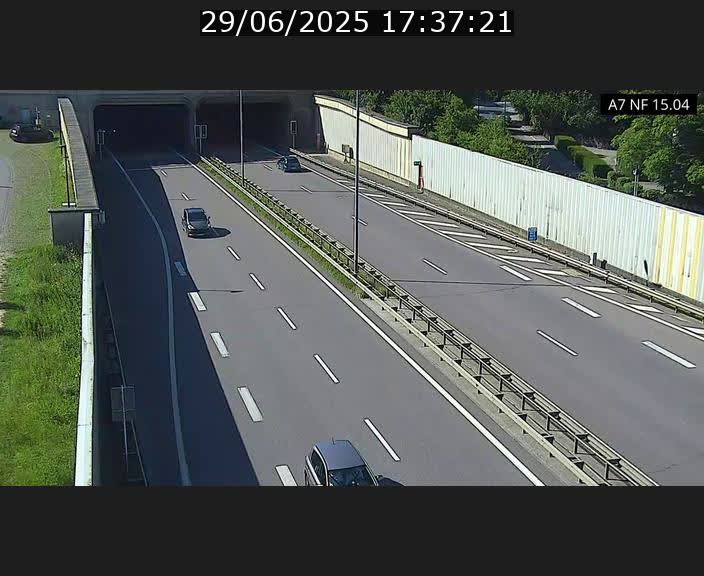 <h2>Caméra trafic Luxembourg - A7, Tunnel Mersch, entrée sud, direction Ettelbruck</h2>