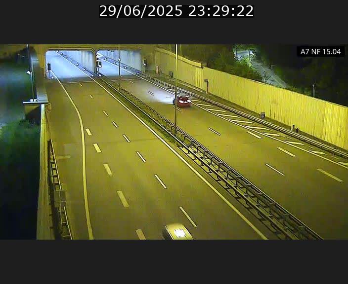 <h2>Caméra trafic Luxembourg - A7, Tunnel Mersch, entrée sud, direction Ettelbruck</h2>