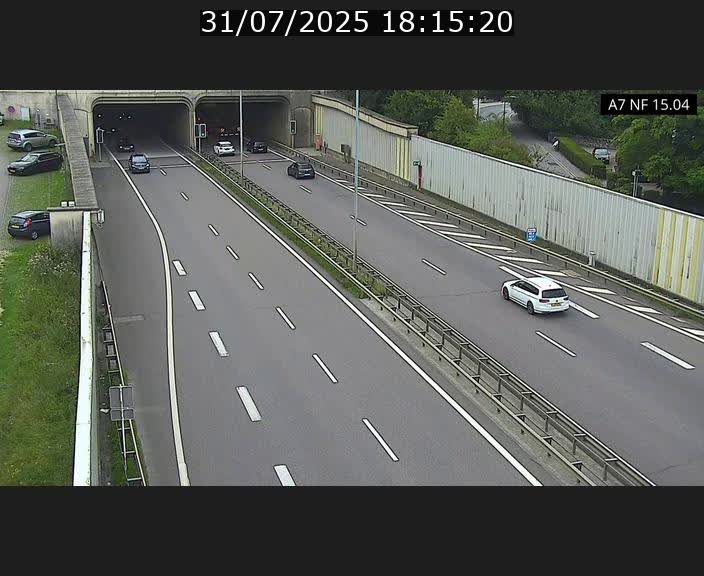 <h2>Caméra trafic Luxembourg - A7, Tunnel Mersch, entrée sud, direction Ettelbruck</h2>