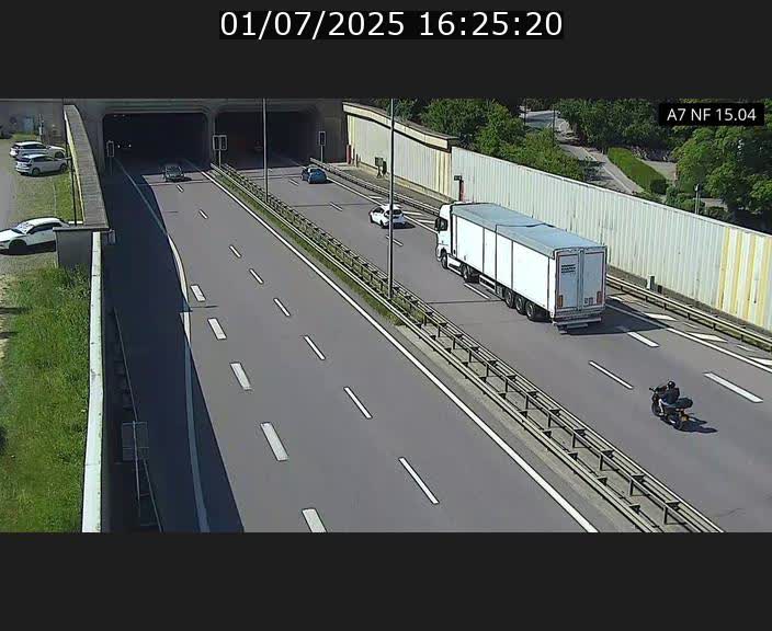 <h2>Caméra trafic Luxembourg - A7, Tunnel Mersch, entrée sud, direction Ettelbruck</h2>