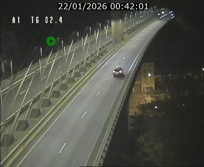 Traffic live webcam Luxembourg Sandweiler - A1 direction Luxembourg-ville - BK 2.4