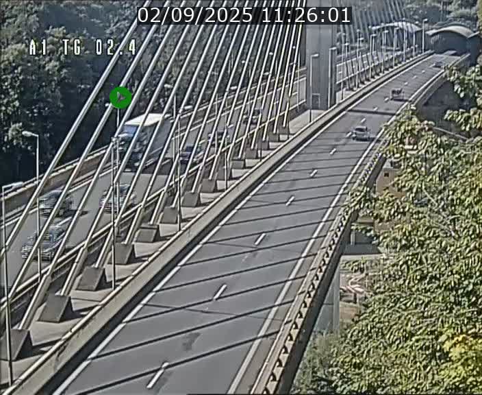 <h2>Traffic live webcam Luxembourg Sandweiler - A1 direction Luxembourg-ville - BK 2.4</h2>