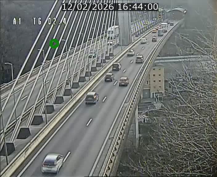 Traffic live webcam Luxembourg Sandweiler - A1 direction Luxembourg-ville - BK 2.4