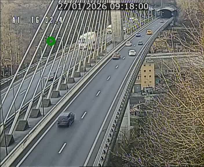 <h2>Traffic live webcam Luxembourg Sandweiler - A1 direction Luxembourg-ville - BK 2.4</h2>