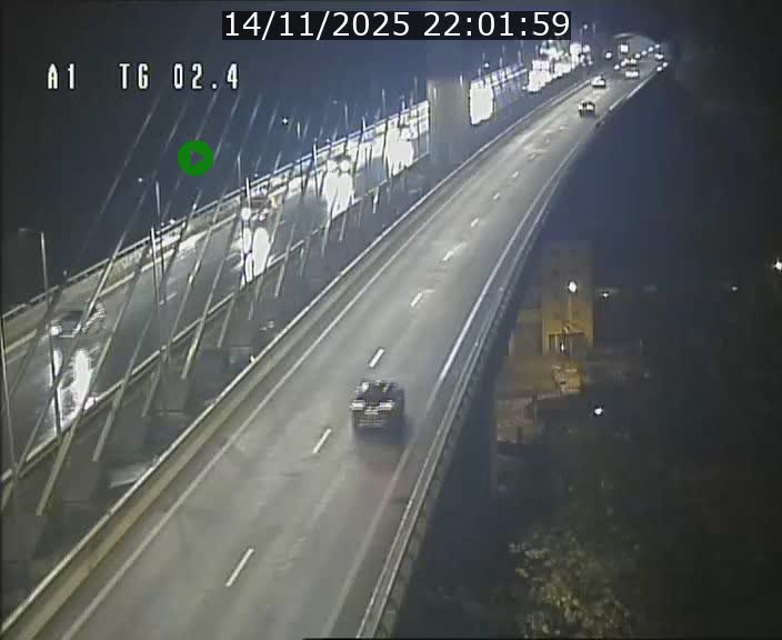 Traffic live webcam Luxembourg Sandweiler - A1 direction Luxembourg-ville - BK 2.4