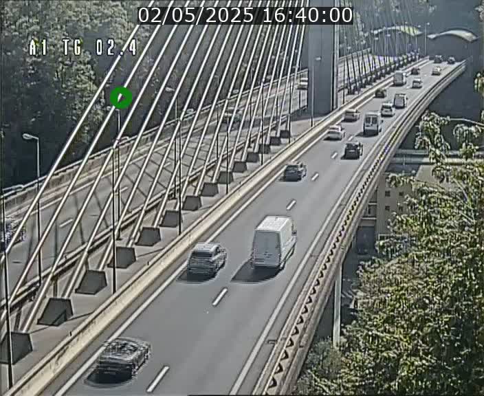 Traffic live webcam Luxembourg Sandweiler - A1 direction Luxembourg-ville - BK 2.4