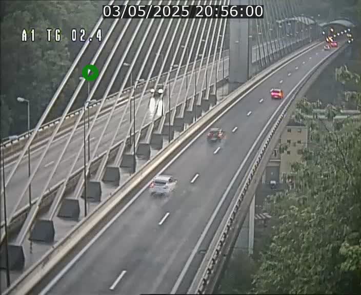 Traffic live webcam Luxembourg Sandweiler - A1 direction Luxembourg-ville - BK 2.4
