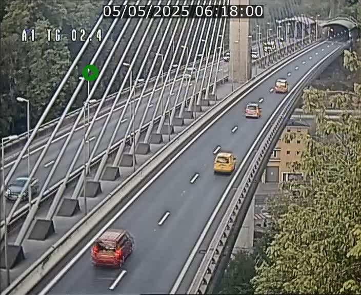 Traffic live webcam Luxembourg Sandweiler - A1 direction Luxembourg-ville - BK 2.4