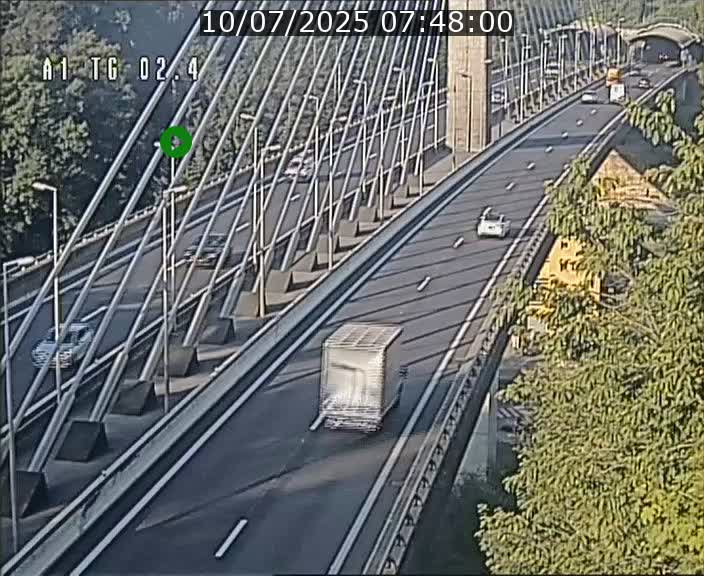 Traffic live webcam Luxembourg Sandweiler - A1 direction Luxembourg-ville - BK 2.4