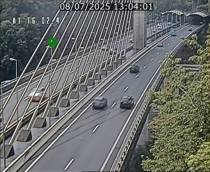 Traffic live webcam Luxembourg Sandweiler - A1 direction Luxembourg-ville - BK 2.4