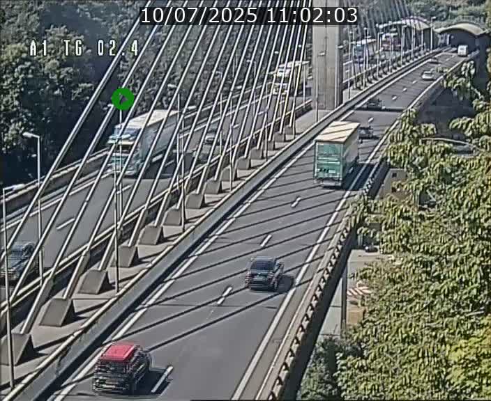 Traffic live webcam Luxembourg Sandweiler - A1 direction Luxembourg-ville - BK 2.4
