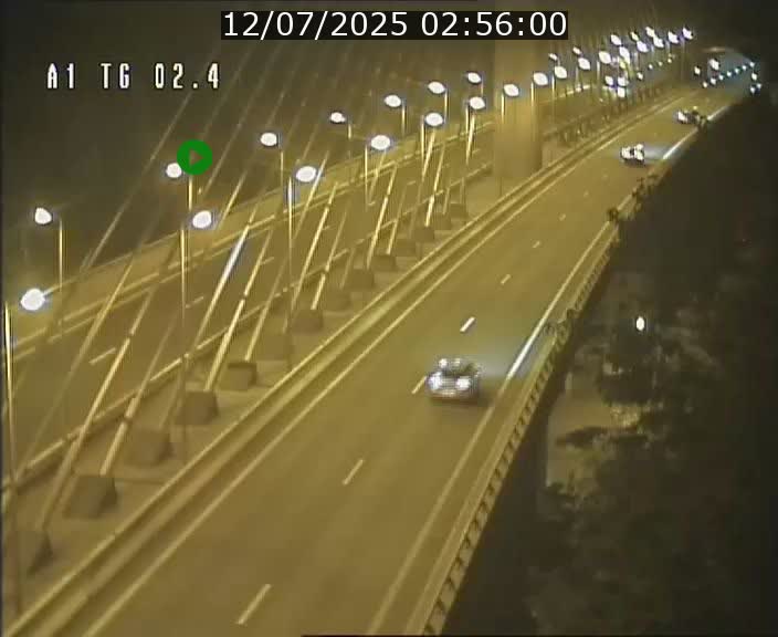 Traffic live webcam Luxembourg Sandweiler - A1 direction Luxembourg-ville - BK 2.4