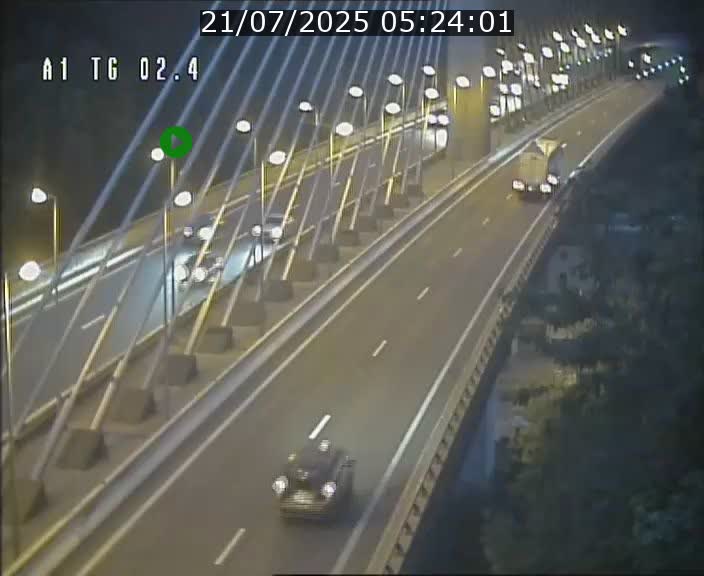 Traffic live webcam Luxembourg Sandweiler - A1 direction Luxembourg-ville - BK 2.4