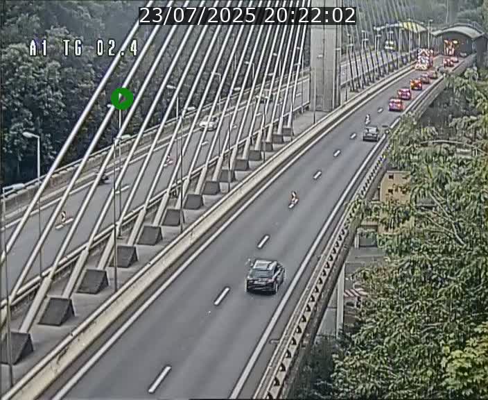 Traffic live webcam Luxembourg Sandweiler - A1 direction Luxembourg-ville - BK 2.4