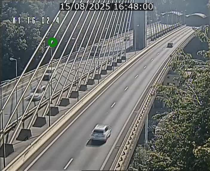 Traffic live webcam Luxembourg Sandweiler - A1 direction Luxembourg-ville - BK 2.4