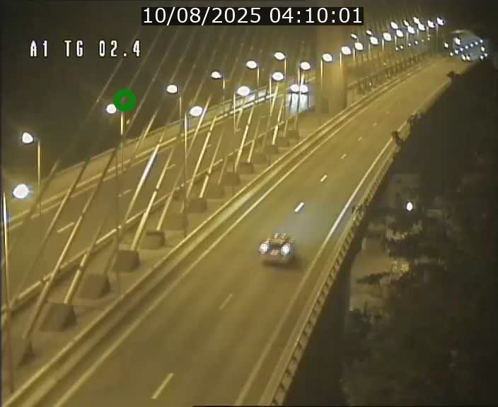 Traffic live webcam Luxembourg Sandweiler - A1 direction Luxembourg-ville - BK 2.4